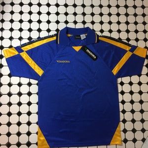 Diadora soccer shirt NWT small